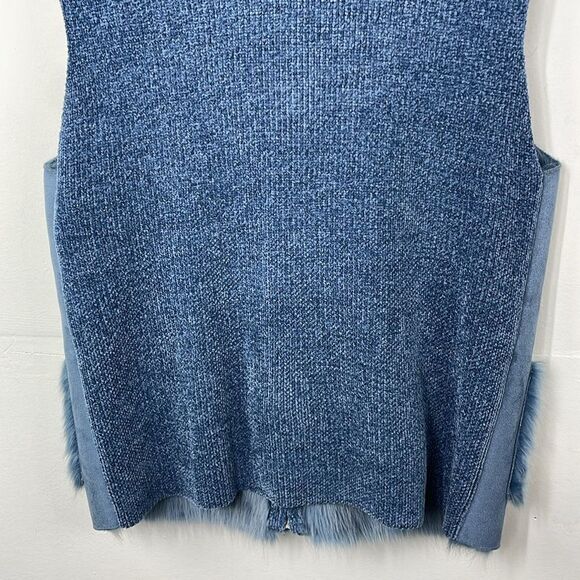 LISA INTERNATIONAL Women's Vest Blue Faux Fur Suede Pockets NWT size MED - Picture 10 of 15